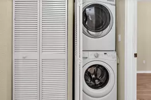 228 Lake Monterey Cir, Boynton Beach, FL 33426 - Photo 37