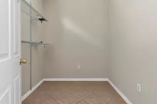 228 Lake Monterey Cir, Boynton Beach, FL 33426 - Photo 13