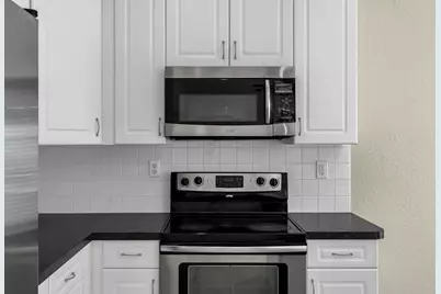 228 Lake Monterey Circle, Boynton Beach, FL 33426 - Photo 25