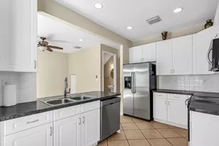 228 Lake Monterey Cir, Boynton Beach, FL 33426 - Photo 27