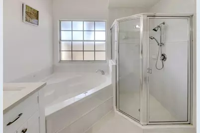 1935 Primrose Lane, Wellington, FL 33414 - Photo 23