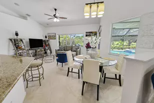 1935 Primrose Ln, Wellington, FL 33414 - Photo 11