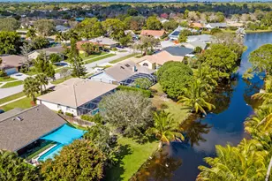 1935 Primrose Ln, Wellington, FL 33414 - Photo 41