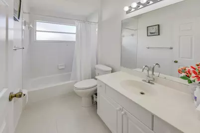 1935 Primrose Lane, Wellington, FL 33414 - Photo 17