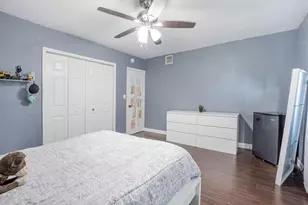 6824 SW 5th St, Pembroke Pines, FL 33023 - Photo 13