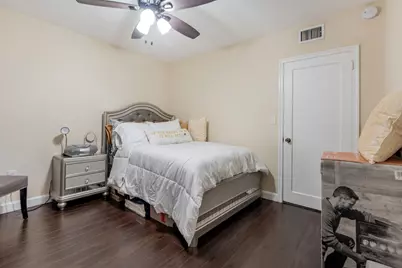 6824 SW 5th Street, Pembroke Pines, FL 33023 - Photo 15