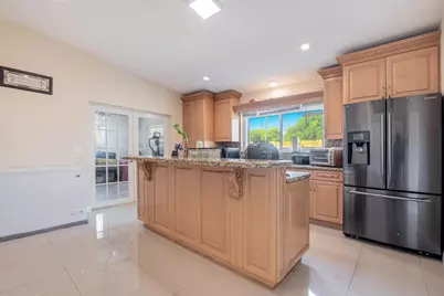 6824 SW 5th Street, Pembroke Pines, FL 33023 - Photo 3