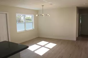 1498 NE 38th St, Oakland Park, FL 33334 - Photo 5