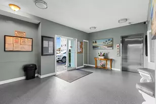 4141 NW 44th Ave, Lauderdale Lakes, FL 33319 - Photo 23