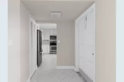 4141 NW 44th Avenue #224, Lauderdale Lakes, FL 33319 - Photo 5