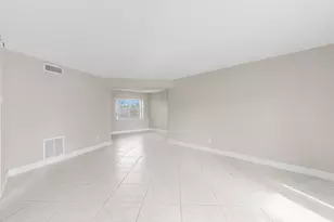 4141 NW 44th Ave, Lauderdale Lakes, FL 33319 - Photo 7