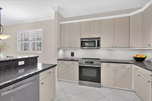 8332 Belfry Pl, Port Saint Lucie, FL 34986 - Photo 17