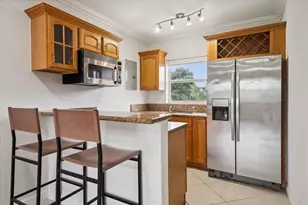 924 SE 2nd St, Fort Lauderdale, FL 33301 - Photo 5