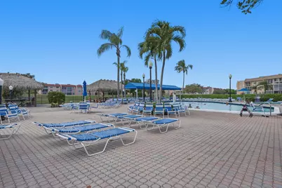 9861 Sunrise Lakes Boulevard #101, Sunrise, FL 33322 - Photo 13