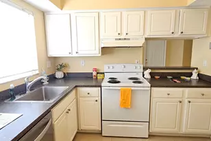 1881 NW 96th Terrace, Pembroke Pines, FL 33024 - Photo 1