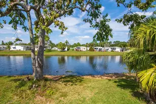 43 W Caribbean, Port Saint Lucie, FL 34952 - Photo 9