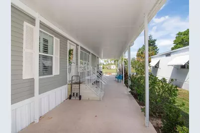43 W Caribbean, Port Saint Lucie, FL 34952 - Photo 5