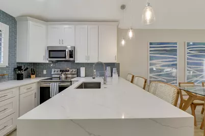 523 Club Drive, Palm Beach Gardens, FL 33418 - Photo 1