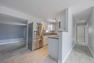 2007 Kenwood Rd, West Palm Beach, FL 33409 - Photo 3