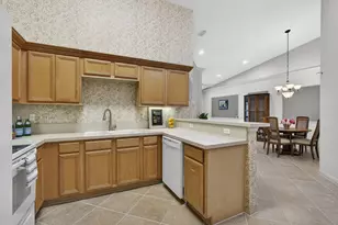 9386 Bridgeport Dr, West Palm Beach, FL 33411 - Photo 7