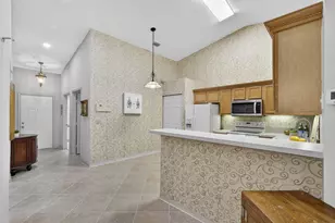 9386 Bridgeport Dr, West Palm Beach, FL 33411 - Photo 5