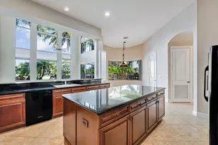 10513 Versailles Blvd, Wellington, FL 33449 - Photo 19