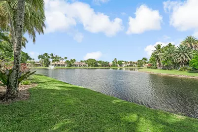 10513 Versailles Boulevard, Wellington, FL 33449 - Photo 73