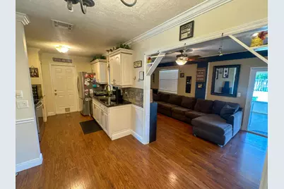 253 SW Chapman Avenue, Port Saint Lucie, FL 34984 - Photo 13
