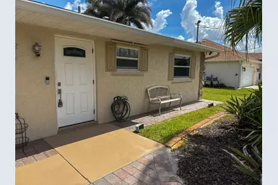 253 SW Chapman Avenue, Port Saint Lucie, FL 34984 - Photo 3