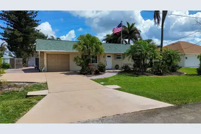 253 SW Chapman Avenue, Port Saint Lucie, FL 34984 - Photo 1