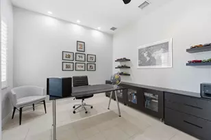 1332 Beacon Cir, Wellington, FL 33414 - Photo 13