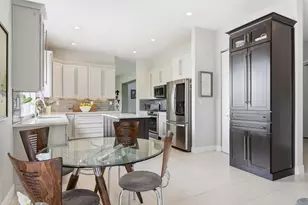 1332 Beacon Cir, Wellington, FL 33414 - Photo 9