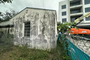 223 SE 4th St, Hallandale Beach, FL 33009 - Photo 5