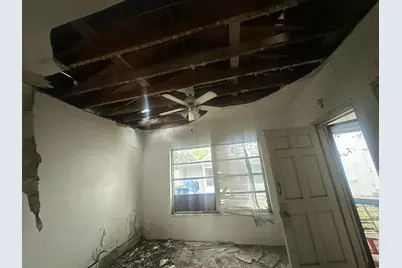 223 SE 4th Street #1, Hallandale Beach, FL 33009 - Photo 9