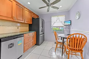 5800 Fernley Dr W, West Palm Beach, FL 33415 - Photo 9