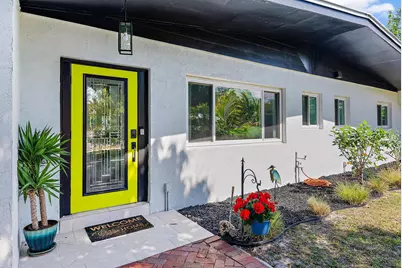 805 E Madison Avenue, Stuart, FL 34996 - Photo 5