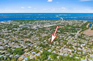 805 E Madison Ave, Stuart, FL 34996 - Photo 33