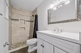 1250 SE Petunia Ave, Port Saint Lucie, FL 34952 - Photo 5