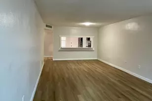 1401 NE 191st St, Miami, FL 33179 - Photo 1