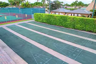 441 Lake Helen Dr, West Palm Beach, FL 33411 - Photo 43