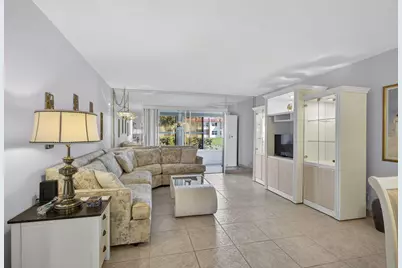 441 Lake Helen Drive, West Palm Beach, FL 33411 - Photo 13