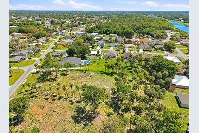 2008 SW Leafy Road, Port Saint Lucie, FL 34953 - Photo 11