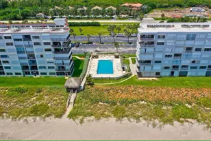 10102 S Ocean Dr, Jensen Beach, FL 34957 - Photo 5