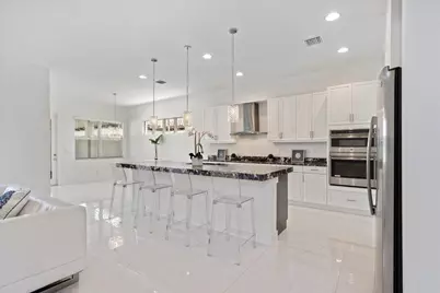 8059 Hobbes Way, Palm Beach Gardens, FL 33418 - Photo 7