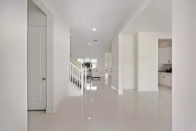 8059 Hobbes Way, Palm Beach Gardens, FL 33418 - Photo 3