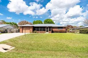 1004 Egret Ave, Fort Pierce, FL 34982 - Photo 5