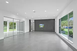 6700 E Tropical Way, Plantation, FL 33317 - Photo 13