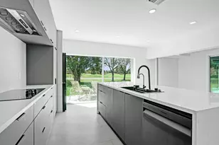 6700 E Tropical Way, Plantation, FL 33317 - Photo 7