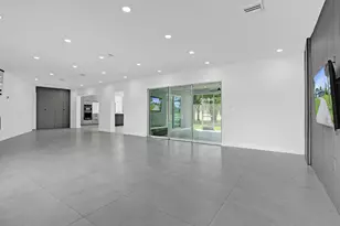 6700 E Tropical Way, Plantation, FL 33317 - Photo 11