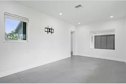 6700 E Tropical Way, Plantation, FL 33317 - Photo 31